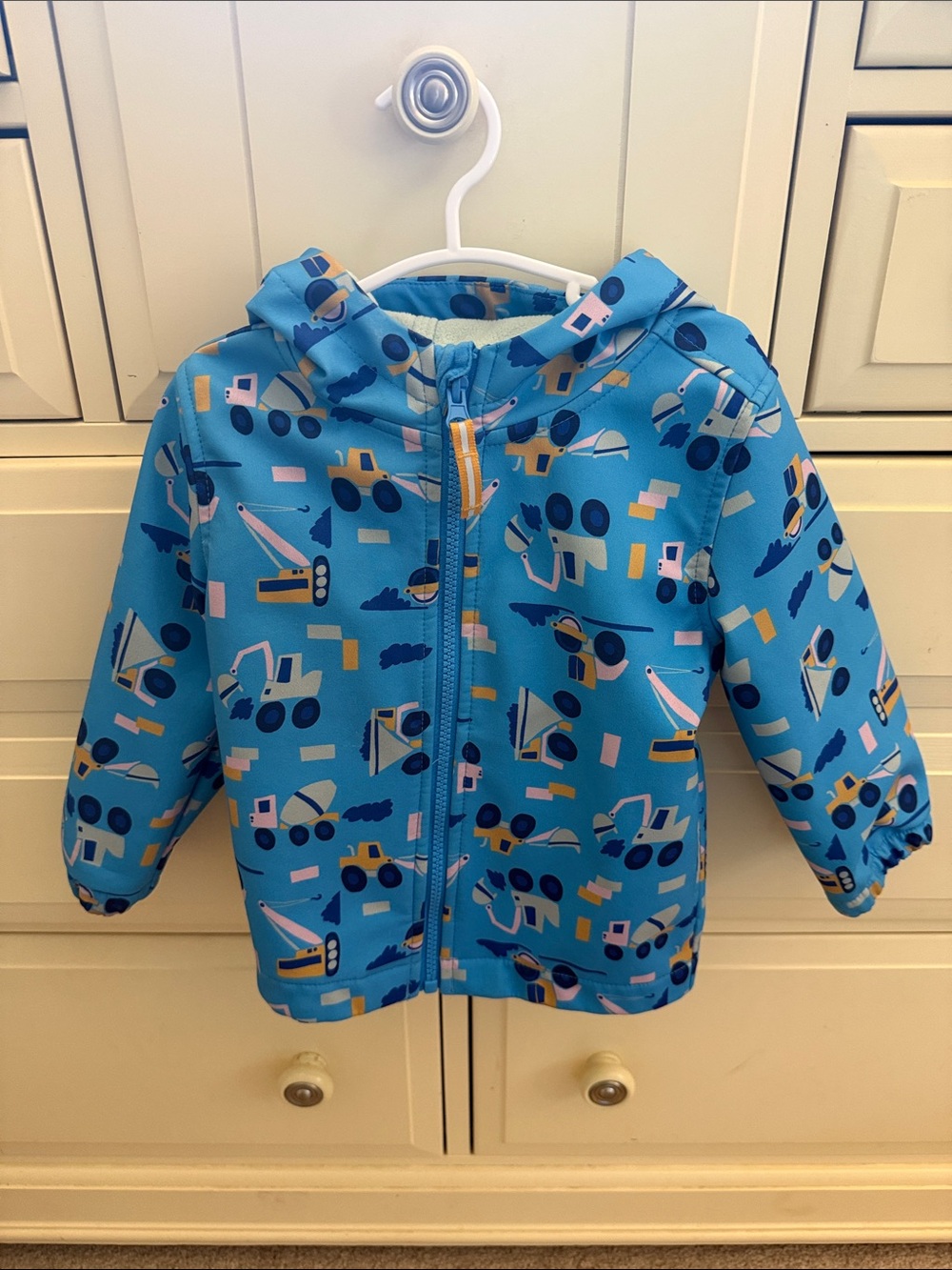Cat & Jack 🪨 Construction Vehicle rain/windbreaker 2T